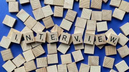 interview-g07057fd24_1920 (c) WOKANDAPIX_Pixabay_16-9